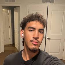 DCP participant seeking temporary housing in Florida