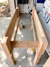 Add some curb appeal to your home with this diy cedar planter. Diy Planter Box Plans Sawdust Sisters