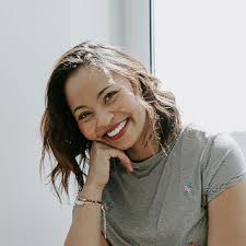 Barbara Fales's Instagram, Twitter & Facebook