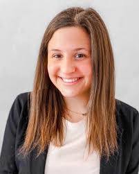 Stephanie Puerta's Instagram, Twitter & Facebook