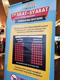 Premiere hall ni seat dia agak special sebab tak banyak plus ada macam meja kecil dekat tepi seat tu. Taiping Zone Panggung Wayang Di Terengganu Terbaik Facebook