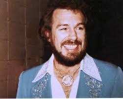 Winnie Putman's Instagram, Twitter & Facebook