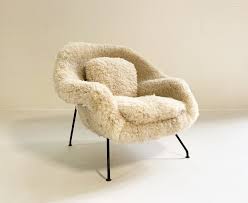 Feb 22, 2021 the total cost to reupholster a chair can range from $500 to $3,500. Pin By Maxvanhaare On Huizen Interieur In 2021 Eero Saarinen Womb Chair Saarinen Womb Chair Womb Chair