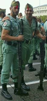 Legionarios Men In Uniform Military Men Spanish Men