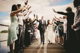 Tanti Modi Per Fare Auguri A Un Matrimonio Simpatici Divertenti E Spiritosi Pourfemme