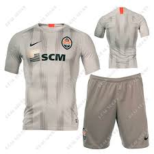 Jun 14, 2021 · шахтар оголосив про трансфер бразильця. Futbolnaya Forma Shahter 2018 2019 Vyezdnaya Kupit Cena Proizvoditelya 934556416