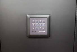 But with so many brands out there, how can you be sure you're choosing a reputable one? Complete Gun Safe Buying Guide