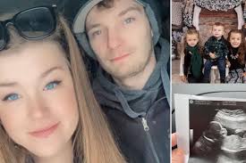 Fundraiser by Danielle Spence : Victoria and her family