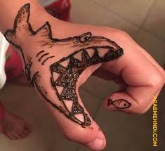 Pin By Chanelle Johnson On Hands Nails In 2020 Henna Tattoo Designs Henna Designs Hand Mehndi Designs