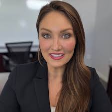 Jessica Blanch's Instagram, Twitter & Facebook