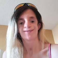 Tina Holey's Instagram, Twitter & Facebook