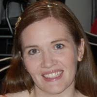 Elisabeth Mills's Instagram, Twitter & Facebook