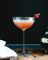 Classic French Martini A Couple Cooks Recipe French Martini Best Cocktail Recipes Vodka Cocktails Recipes