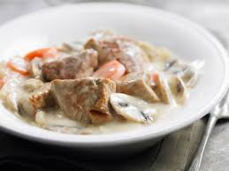 Blanquette De Veau Express A La Cocotte Minute Recettes Recette Recette Blanquette De Veau Blanquette De Veau Recette Blanquette