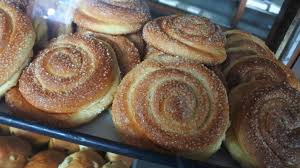 Namun roti jadul ini selalu tempatnya ada di jalan jenderal sudirman, kauman lama, purwokerto. Ini 4 Roti Legendaris Di Bandung Yang Wajib Kamu Coba Beritabaik Id