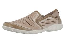Discover our collection of women's shoes in a variety of styles and sizes at rieker canada. Remonte Slipper In Ubergrossen Beige R3425 62 Grosse Damenschuhe