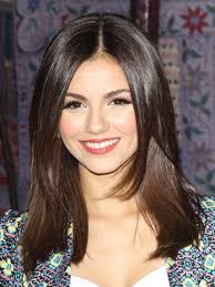 How Celebs Are Making A Difference Hair Lengths Victoria Justice Hair Long Hair Styles