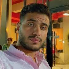 Andrew Samaan's Instagram, Twitter & Facebook