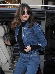 If you want the signature. Selena Gomez Steps Out In A New Shag Haircut For 2020