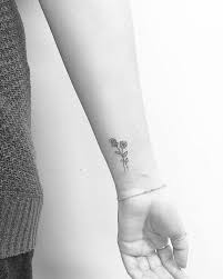 27 Subtle Small Flower Tattoos Tattoos Small Flower Tattoos Carnation Tattoo