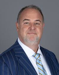 Les Smeach, Living the Dream