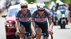 Tour de France 2025: Pogačar dey feel pressure as Almeida chop injury! - Imagen principal del artículo
