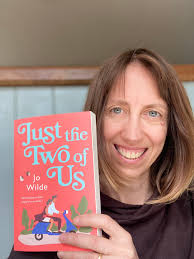 Jo Wilde (@jowildeauthor)