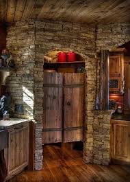 Love This Rustic Cabin Kitchen Look At That Pantry Rustic House Rustic Cabin Kitchens Rustic Cabin