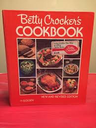 Vintage Betty Crocker S Cookbook 1969 1978 1983 8th Printing 5 Ring Binder Ebay Betty Crocker Vintage Cookbooks Cookbook