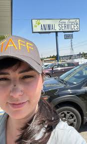 Carrie Ducote's Instagram, Twitter & Facebook