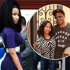 How did robert maraj die? Nicki Minaj S Reveals Her Crack Addict Father Set Fire To Their Home With Her Mum Inside Mirror Online