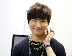 10 fakta daesung big bang pria manis yang murah senyum from bacaterus.com daesung filled the position as the lead vocalist with his soothing voice. Daesung Once Lied To Be With Girlfriend Shares His Timid Method Of Hitting On Girls Soompi