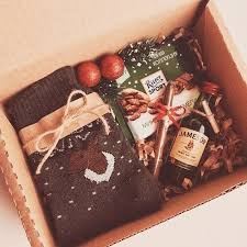 Pin By Nour Arbaoui On Gifts Homemade Christmas Gifts Diy Christmas Gifts Christmas Gift Box