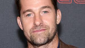 Grey's Anatomy Fans' Hearts Are Melting Over Nick's Reaction To Zola's  Phone Call In Season 19, Episode 4