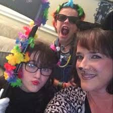 Marisa Marshall Ayola (marisaayola)