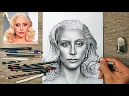 Cara Menggambar Wajah Dari Foto Dengan Menggunakan Pensil Potret Wajah Lady Gaga Youtube Di 2020 Menggambar Wajah Lady Gaga Cara Menggambar