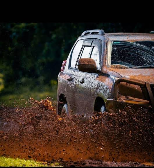 Car Rental with Driver in Akagera National Park | 4x4-rwanda-national-parks