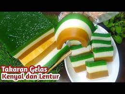Kue lapis pandan ini adalah salah satu kue tradisional yang banyak dijual dipasar/ditukang sayur. Kue Lapis Tapioka Warna Pelangi Litetube