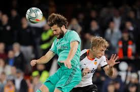 مباراة فالنسيا وريال مدريد مباشر الان. Ù…Ø¨Ø§Ø±Ø§Ø© ÙØ§Ù„Ù†Ø³ÙŠØ§ ÙˆØ±ÙŠØ§Ù„ Ù…Ø¯Ø±ÙŠØ¯ ÙÙŠ Ø§Ù„Ø¯ÙˆØ±ÙŠ Ø§Ù„Ø¥Ø³Ø¨Ø§Ù†ÙŠ Ø§Ù„ØªÙŠØ§Ø± Ø§Ù„Ø§Ø®Ø¶Ø±