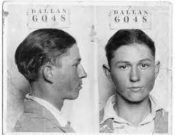 Pin By Inmo Cheong On People Bonnie Parker Bonnie Clyde Bonnie N Clyde