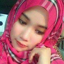 Farah Nadia Hamidi (@farahnadiahmdi)