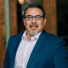 Isaac Contreras, Realtor
