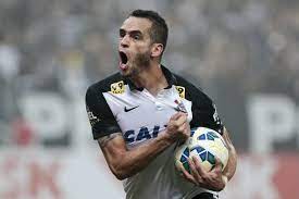 Последние твиты от renato augusto (@renatoaugusto28). Renato Augusto Admite Ser Flamenguista E Nega Quase Ida Ao Botafogo 23 11 2015 Uol Esporte