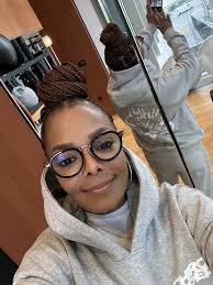 Workout routine for a timeless look