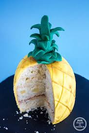 3d ananastorte mit anleitung und pina colada kuchen rezept vertortelt de ananas torte ananastortchen kuchen rezepte