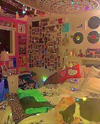 Today, we have the pleasure of touring the personal home and style of katherine of backgarage. ðµð''ð'¡ð'¡ð''ð'Ÿ ð'™ð'¦ð'ð'˜ ð'›ð''ð'¥ð'¡ ð'¡ð'–ð'šð'' ð' Indie Room Decor Indie Room Dreamy Room