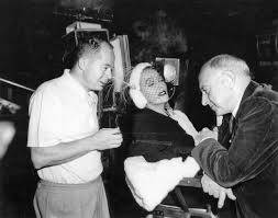 Don't miss sunset boulevard when turner classic movies: Sunset Boulevard Billy Wilder And Charles Brackett S Sobering Exposure Of The Dark Side Of Hollywood Cinephilia Beyond