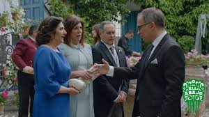 Esta vez es la popular comedia de antena 3 'allí abajo' la que filmará escenas en localizaciones reales de málaga para su cuarta temporada,. El Manzanar De Victor Alli Abajo Temporada 3 Saliendo De La Zona De Confort