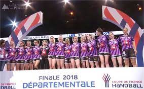 The coupe de france de handball féminin is an annual national cup competition for french women's handball clubs. Handball A Bercy Lescar S Incline Avec Les Honneurs En Finale De La Coupe De France La Republique Des Pyrenees Fr