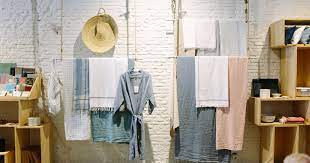 Retail Merchandising 101: Get Started With In-Store Merchandising (2022)
